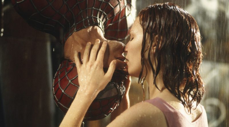 Homem-Aranha-2002-beijo